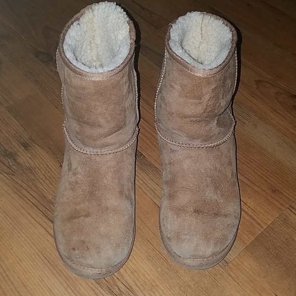 UGG Shoes - UGG Short Winter Boots